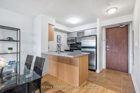 Photo 8 at 706 - 18 Harrison Garden Boulevard, Willowdale East, Toronto