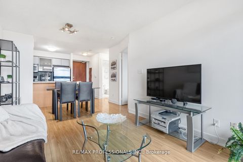 Photo 13 at 706 - 18 Harrison Garden Boulevard, Willowdale East, Toronto