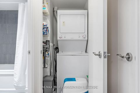 Photo 19 at 706 - 18 Harrison Garden Boulevard, Willowdale East, Toronto