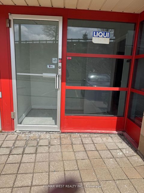 Photo 2 at 34 - 5310 Finch Avenue E, Milliken, Toronto