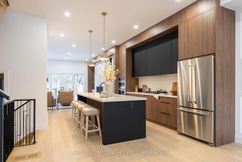 Photo 5 at 90 Johnston Avenue, Westgate, Toronto