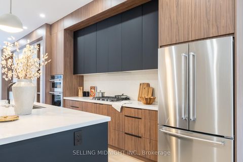 Photo 6 at 90 Johnston Avenue, Westgate, Toronto