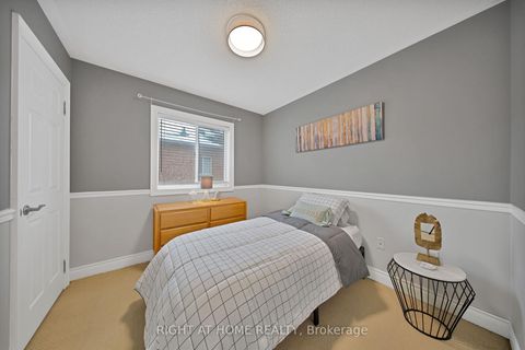 Photo 33 at 215 Queenslea Avenue, Pelmo Park W4, Toronto