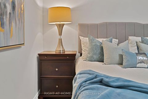 Photo 43 at 215 Queenslea Avenue, Pelmo Park W4, Toronto