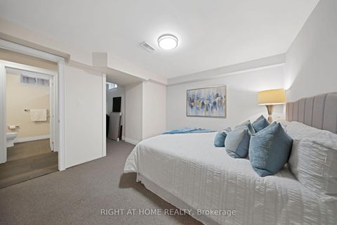 Photo 44 at 215 Queenslea Avenue, Pelmo Park W4, Toronto