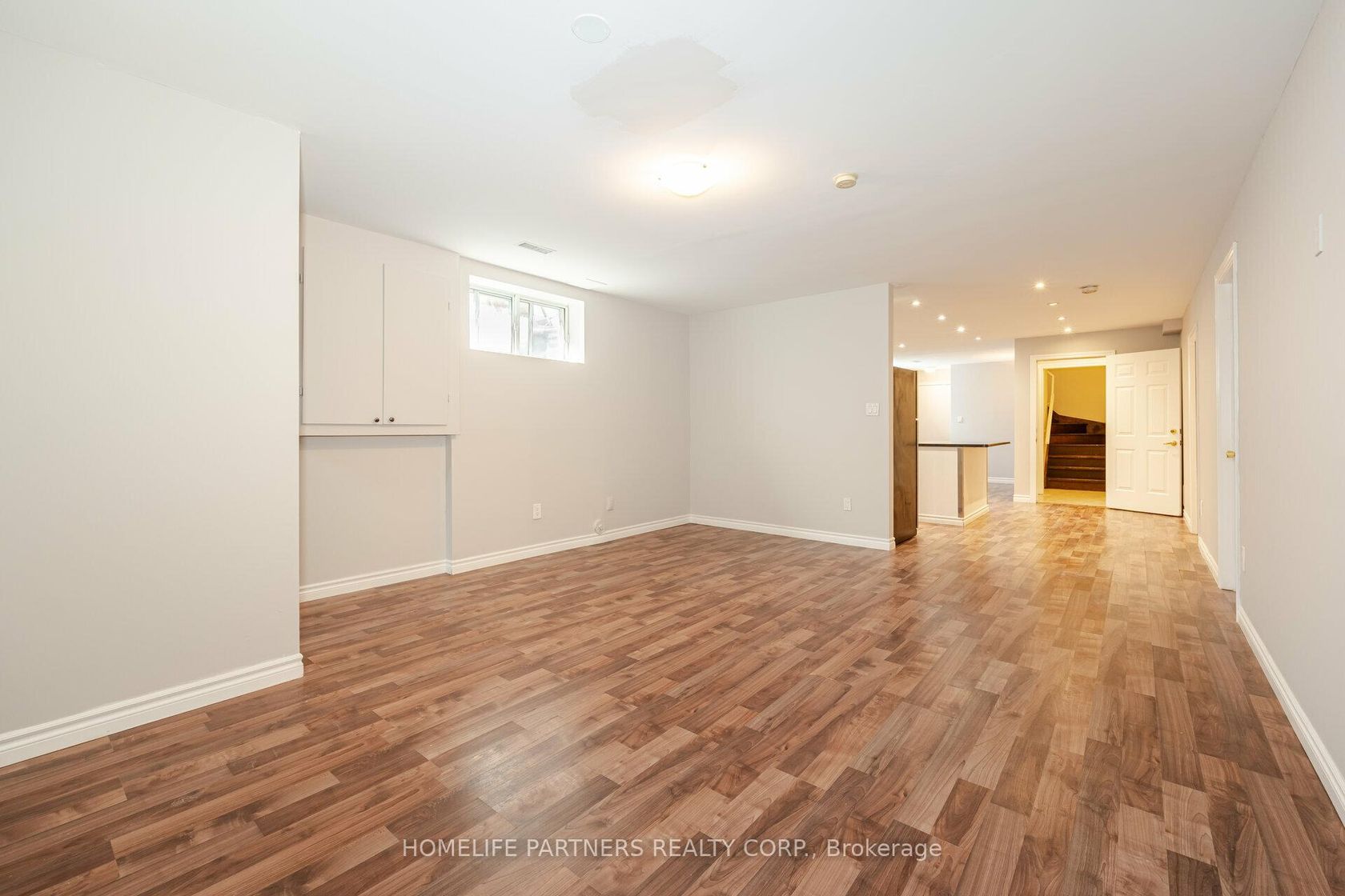 7930 Kipling Avenue, West Woodbridge, Vaughan photo number 2