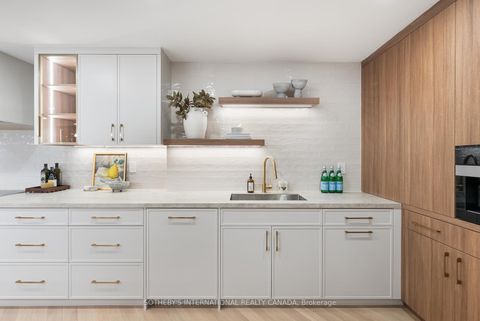 Photo 22 at 1009 - 110 Bloor Street W, Annex, Toronto