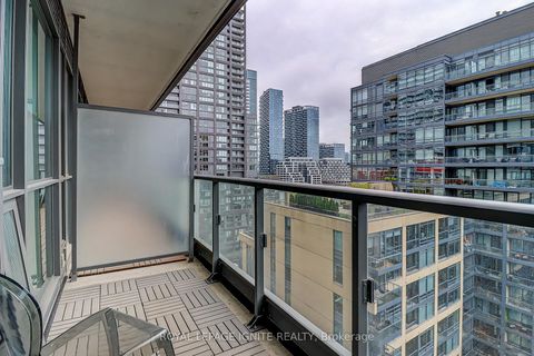 Photo 11 at 1502 - 8 Charlotte Street, Waterfront Communities C1, Toronto