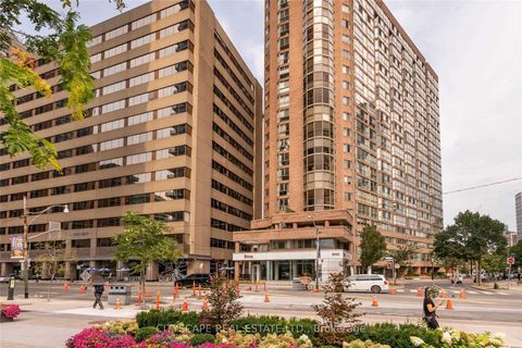 Photo 17 at 1101 - 1055 Bay Street, Bay Street Corridor, Toronto