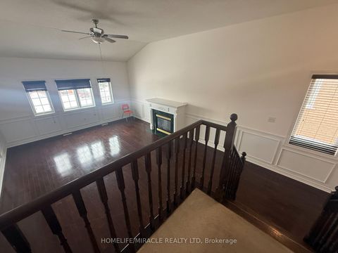 Photo 7 at 7 Black Ash Trail, Ardagh, Barrie