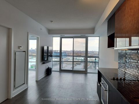 Photo 8 at 817 - 99 The Donway Way W, Don Mills, Toronto