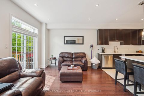 Photo 22 at 45 - 8777 Dufferin Street, Patterson, Vaughan