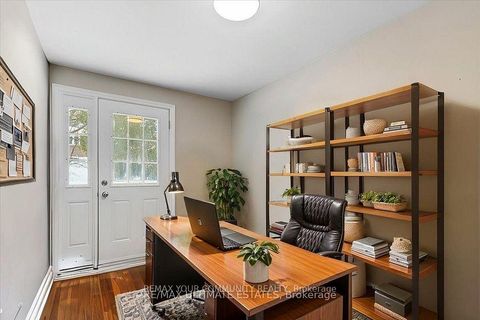 Photo 15 at 16 Cresthaven Drive, Hillcrest Village, Toronto