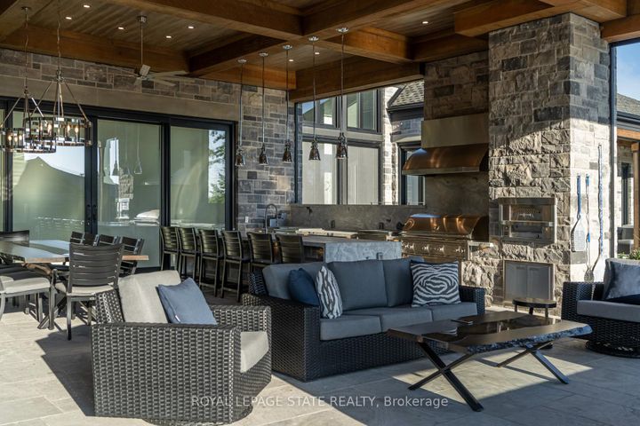 Photo 18 at 1272 Fiddlers Green Road, Ancaster, Hamilton