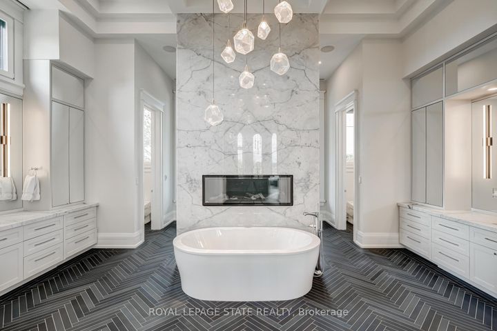 Photo 23 at 1272 Fiddlers Green Road, Ancaster, Hamilton