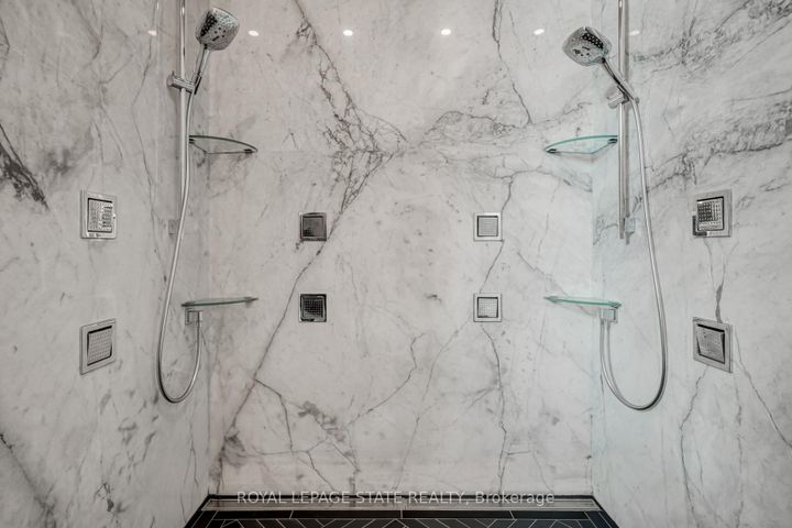 Photo 24 at 1272 Fiddlers Green Road, Ancaster, Hamilton