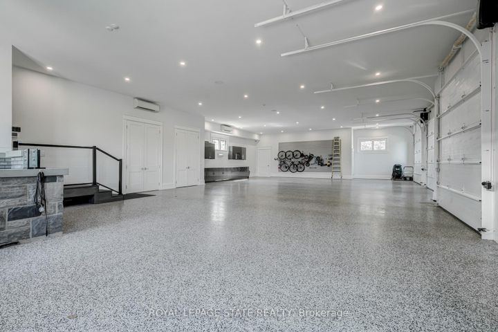 Photo 39 at 1272 Fiddlers Green Road, Ancaster, Hamilton