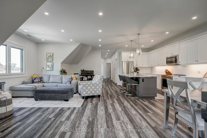 Photo 40 at 1272 Fiddlers Green Road, Ancaster, Hamilton