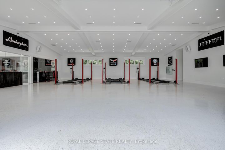 Photo 44 at 1272 Fiddlers Green Road, Ancaster, Hamilton