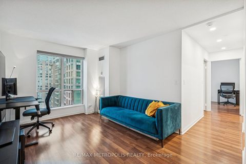 Photo 7 at 1911 - 8 Lee Centre Drive, Woburn, Toronto