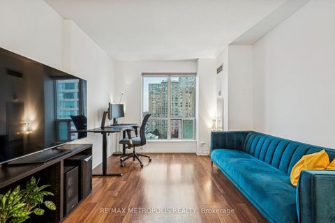 Photo 8 at 1911 - 8 Lee Centre Drive, Woburn, Toronto