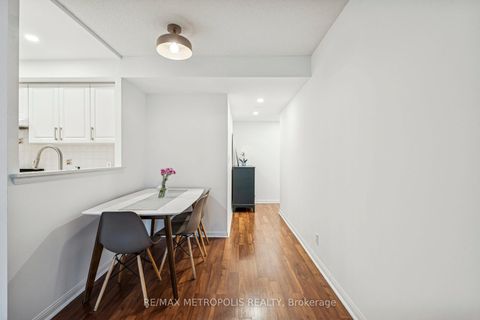 Photo 14 at 1911 - 8 Lee Centre Drive, Woburn, Toronto