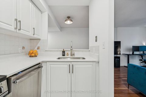 Photo 20 at 1911 - 8 Lee Centre Drive, Woburn, Toronto