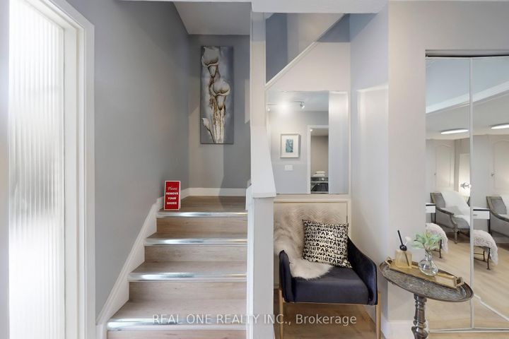 Photo 3 at 62 Courville Coach Way, Pleasant View, Toronto