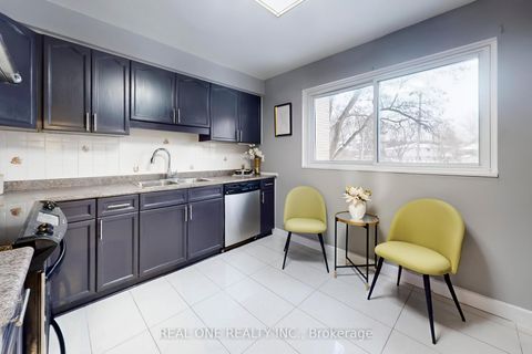 Photo 9 at 62 Courville Coach Way, Pleasant View, Toronto