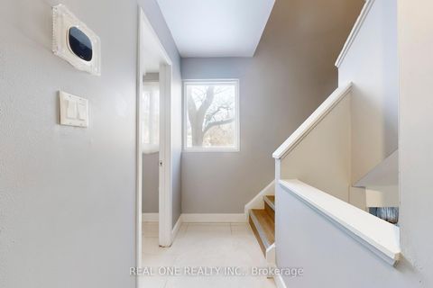 Photo 13 at 62 Courville Coach Way, Pleasant View, Toronto