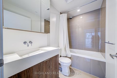 Photo 15 at 811 - 15 Lower Jarvis Street, Waterfront Communities C8, Toronto