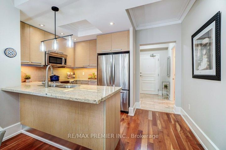 Photo 5 at 208C - 662 Sheppard Avenue E, Bayview Village, Toronto