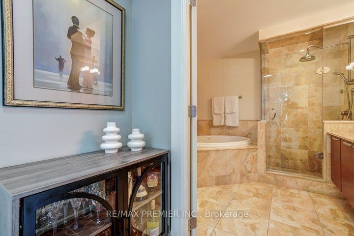 Photo 20 at 208C - 662 Sheppard Avenue E, Bayview Village, Toronto