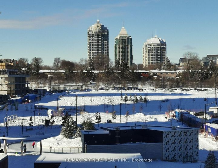 Photo 23 at 716 - 121 Mcmahon Drive, Bayview Village, Toronto