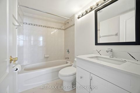 Photo 23 at 313 - 2504 Rutherford Road, Maple, Vaughan