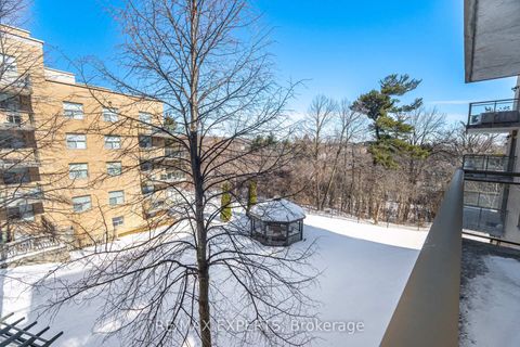 Photo 31 at 313 - 2504 Rutherford Road, Maple, Vaughan