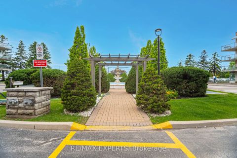 Photo 35 at 313 - 2504 Rutherford Road, Maple, Vaughan