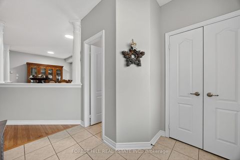 Photo 2 at 31 Connaught Lane, Shore, Barrie