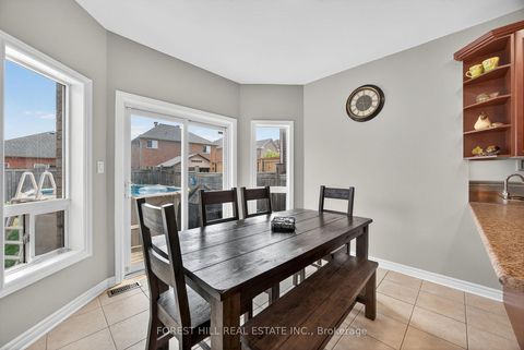 Photo 13 at 31 Connaught Lane, Shore, Barrie