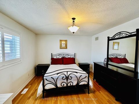 Photo 21 at 31 Connaught Lane, Shore, Barrie