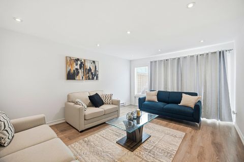 Photo 6 at 111 Milestone Crescent, Aurora Village, Aurora