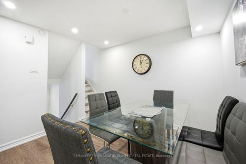 Photo 9 at 111 Milestone Crescent, Aurora Village, Aurora