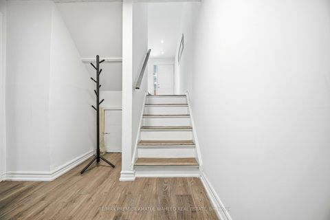 Photo 23 at 111 Milestone Crescent, Aurora Village, Aurora