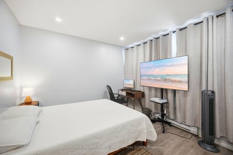 Photo 27 at 111 Milestone Crescent, Aurora Village, Aurora