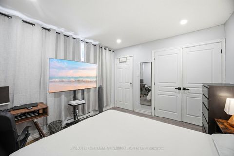 Photo 29 at 111 Milestone Crescent, Aurora Village, Aurora