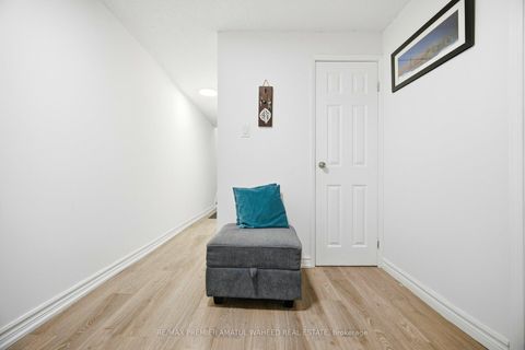 Photo 32 at 111 Milestone Crescent, Aurora Village, Aurora