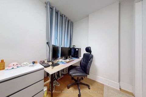 Photo 21 at 223 Manning Avenue, Bellwoods, Toronto