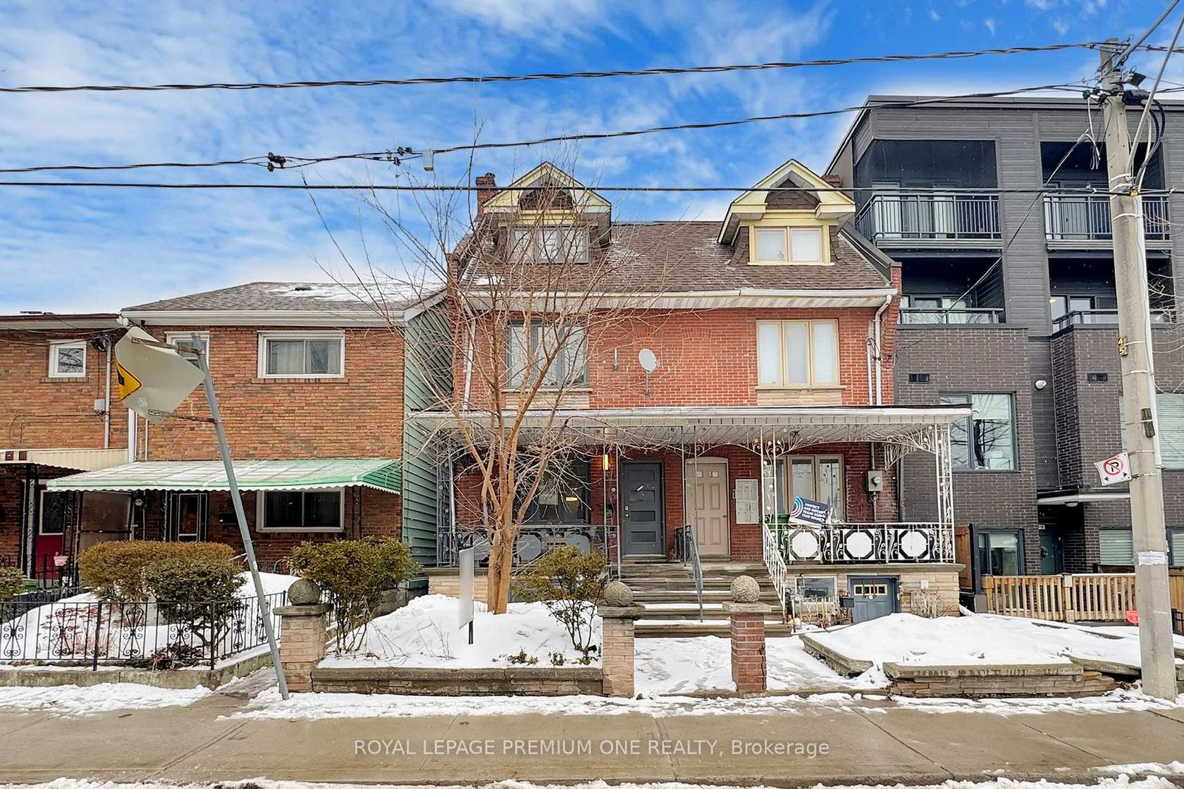 223 Manning Avenue, Bellwoods, Toronto 