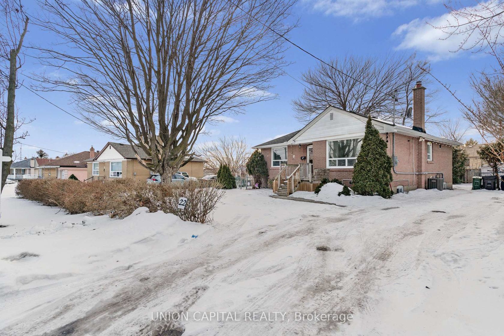 22 Chappel Hill Road, CFB, Toronto 