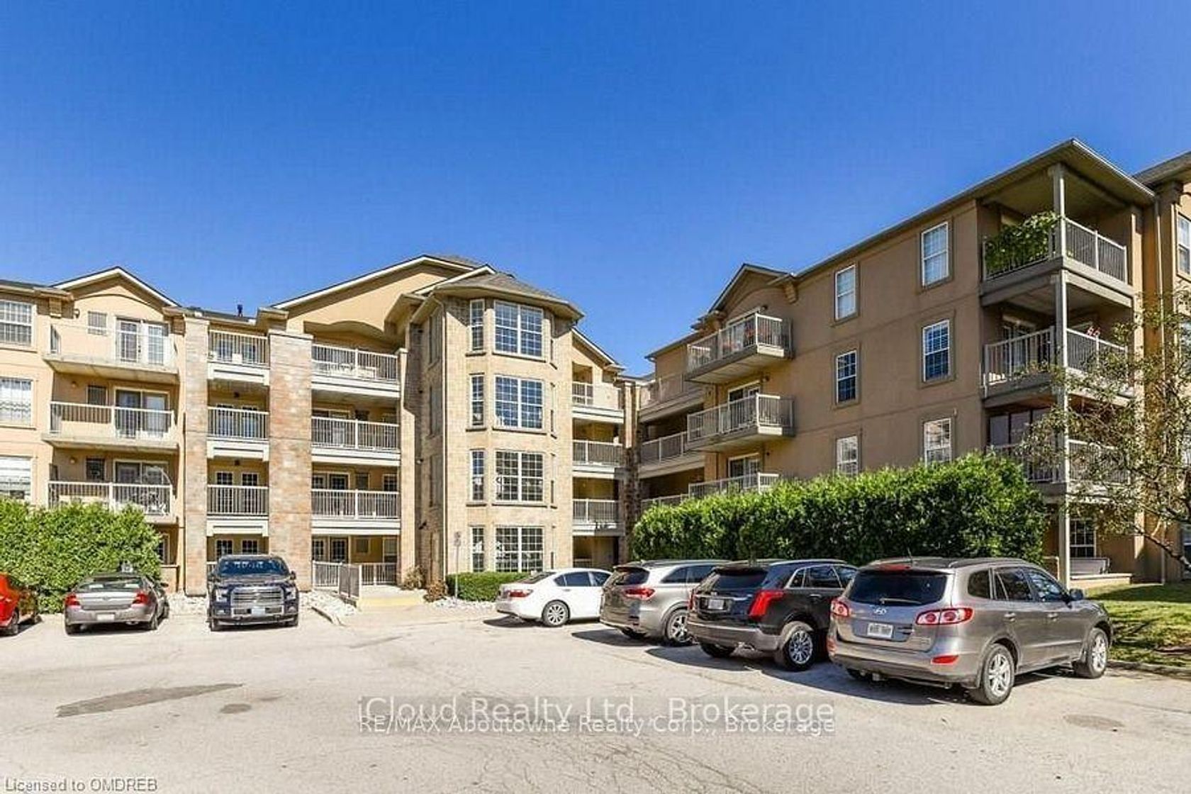 104 - 1470 Bishops Gate, GA Glen Abbey, Oakville 